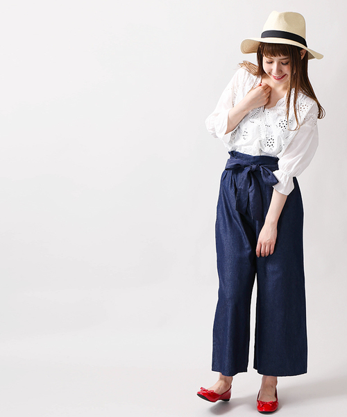 WEGO（ウィゴー）の「WEGO/リボンクロップドワイドパンツ（スラックス・レディース・ホワイト系その他4/イエロー系その他2/ダークインディゴブルー/その他1/ブラック/インディゴブルー/ホワイト系その他2/その他2/ライトブラウン/ダークグリーン/ワイン・LARGE/MEDIUM）」の12枚目の写真