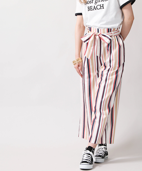 WEGO（ウィゴー）の「WEGO/リボンクロップドワイドパンツ（スラックス・レディース・ホワイト系その他4/イエロー系その他2/ダークインディゴブルー/その他1/ブラック/インディゴブルー/ホワイト系その他2/その他2/ライトブラウン/ダークグリーン/ワイン・LARGE/MEDIUM）」の16枚目の写真