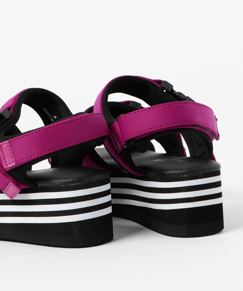 WEGO（ウィゴー）の「WEGO/厚底テープサンダル（サンダル・レディース・ブルー/ピンク/カーキ/ブラック・LARGE/MEDIUM）」の16枚目の写真