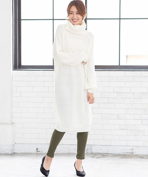 Pierrot（ピエロ）の「あったか裏起毛 ストレッチレギンスパンツ（その他パンツ・レディース・ダークカーキ/ホワイト系その他/ブラック/グレー/ネイビー/ベージュ・L/LL/M/S）」の21枚目の写真