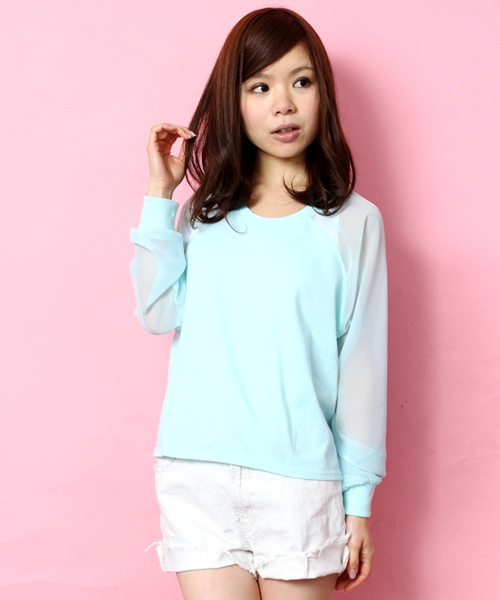 WEGO(ウィゴー)の「シフォンスリーブLSプルオーバー(Tシャツ/カットソー・レディース・オフホワイト/サックスブルー/ブラック/ライトパープル/ライム・FREE)」の4枚目の写真