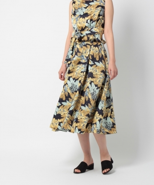 laboratory work（ラボラトリーワーク）の「羽柄セットアップワンピース（ワンピース・レディース・ベージュ/ネイビー・MEDIUM）」の14枚目の写真