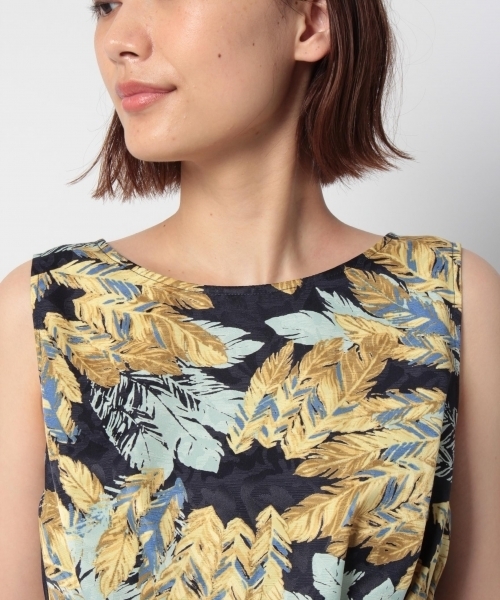 laboratory work（ラボラトリーワーク）の「羽柄セットアップワンピース（ワンピース・レディース・ベージュ/ネイビー・MEDIUM）」の20枚目の写真