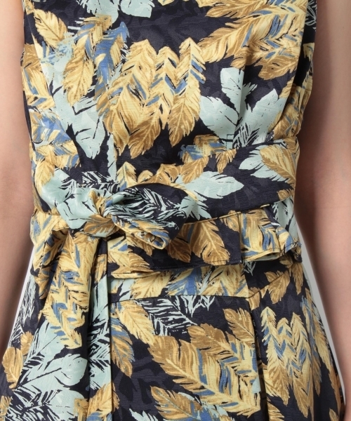 laboratory work（ラボラトリーワーク）の「羽柄セットアップワンピース（ワンピース・レディース・ベージュ/ネイビー・MEDIUM）」の18枚目の写真