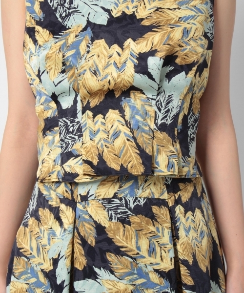 laboratory work（ラボラトリーワーク）の「羽柄セットアップワンピース（ワンピース・レディース・ベージュ/ネイビー・MEDIUM）」の8枚目の写真