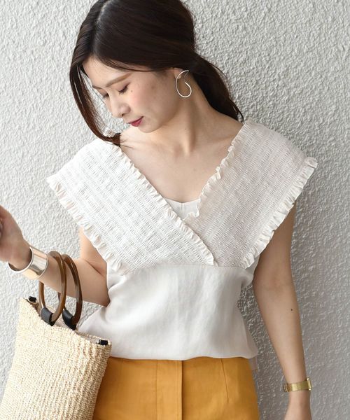 Prefer SHIPS（プリファーシップス）の「Prefer SHIPS:シャーリングオフショルダーブラウス（シャツ/ブラウス・レディース・オフホワイト/イエロー系その他2/ブルー・ONE SIZE）」の2枚目の写真