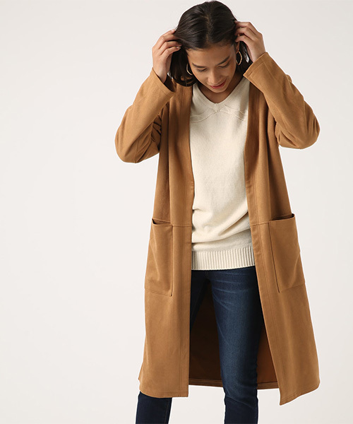 AZUL by moussy(アズールバイマウジー)の「フェイクスエードノーカラーコート(チェスターコート・レディース・ライトグレー/キャメル・SMALL/MEDIUM)」の17枚目の写真