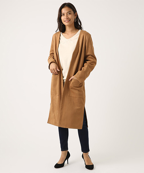 AZUL by moussy(アズールバイマウジー)の「フェイクスエードノーカラーコート(チェスターコート・レディース・ライトグレー/キャメル・SMALL/MEDIUM)」の16枚目の写真