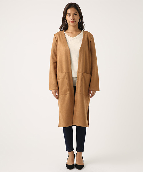 AZUL by moussy(アズールバイマウジー)の「フェイクスエードノーカラーコート(チェスターコート・レディース・ライトグレー/キャメル・SMALL/MEDIUM)」の15枚目の写真