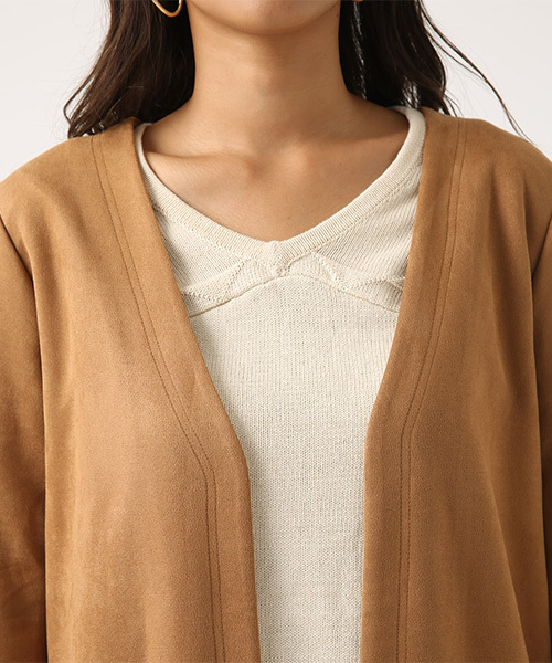 AZUL by moussy(アズールバイマウジー)の「フェイクスエードノーカラーコート(チェスターコート・レディース・ライトグレー/キャメル・SMALL/MEDIUM)」の12枚目の写真