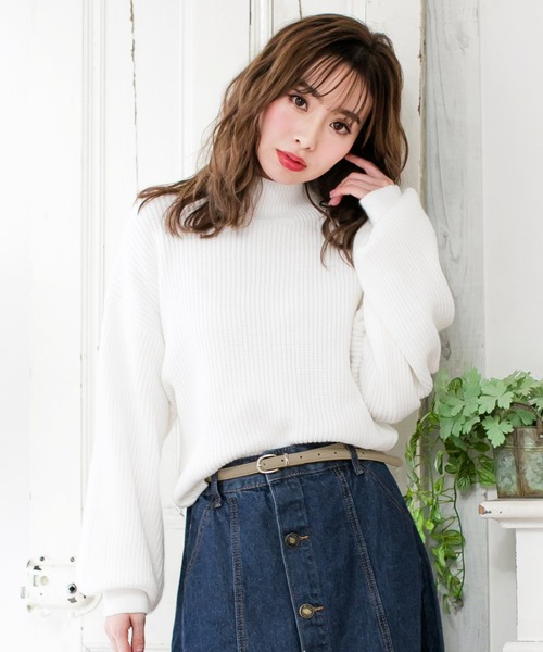 Julia Boutique（ジュリアブティック）の「フェイクレザーゴールドバックル細ベルト/550041（ベルト・レディース・ホワイト/ブラック/ベージュ/キャメル・ONE）」の7枚目の写真