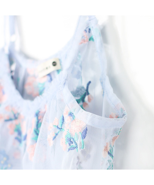 BRANSHES(ブランシェス)の「花刺繍チュールキャミソール(キャミソール・キッズ・オフホワイト/ブルー・90cm/100cm/110cm/120cm/130cm/140cm/150cm)」の4枚目の写真