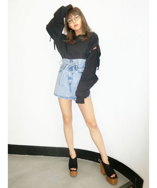 EMODA（エモダ）の「カットアウトバルキープルオーバー（スウェット・レディース・ホワイト/ブラック/オレンジ・FREE）」の12枚目の写真