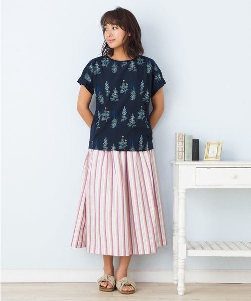 sabstreet my standard(サブストリートマイスタンダード)の「布帛切り替え刺繍カットソー【9号(M)~15号(3L)】(Tシャツ/カットソー・レディース・ホワイト系その他2/ブルー系その他/ブルー系その他2/ホワイト系その他・15号/9号)」の13枚目の写真