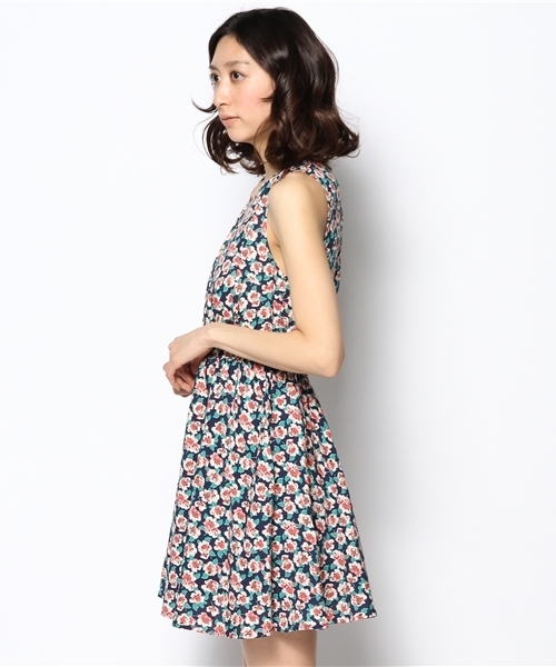 CIAOPANIC（チャオパニック）の「【Ciaopanic】大花ノースリーブOP（ワンピース・レディース・ネイビー/レッド/グリーン・FREE）」の5枚目の写真