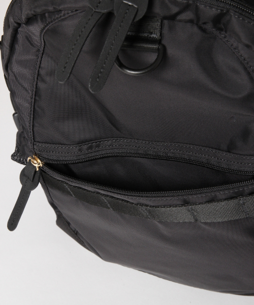 GLOBAL WORK（グローバルワーク）の「ラクカル10ポケデイパック/842366（バックパック/リュック・レディース・ブラック・FREE）」の8枚目の写真