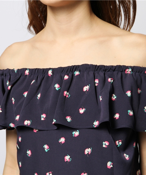 ROSE BUD（ローズバッド）の「S-LBL-14105 OFF SHOULDER RUFFLE BLOUSE（シャツ/ブラウス・レディース・アイボリー/ネイビー・ONE SIZE）」の4枚目の写真