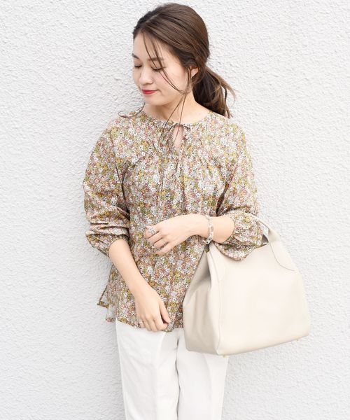 liflattie ships（リフラティ シップス）の「liflattie ships:リバティシャーリングスモック（シャツ/ブラウス・レディース・ブラック/ピンク/オリーブ・SMALL/MEDIUM）」の3枚目の写真