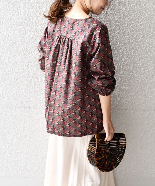 liflattie ships（リフラティ シップス）の「liflattie ships:リバティシャーリングスモック（シャツ/ブラウス・レディース・ブラック/ピンク/オリーブ・SMALL/MEDIUM）」の16枚目の写真