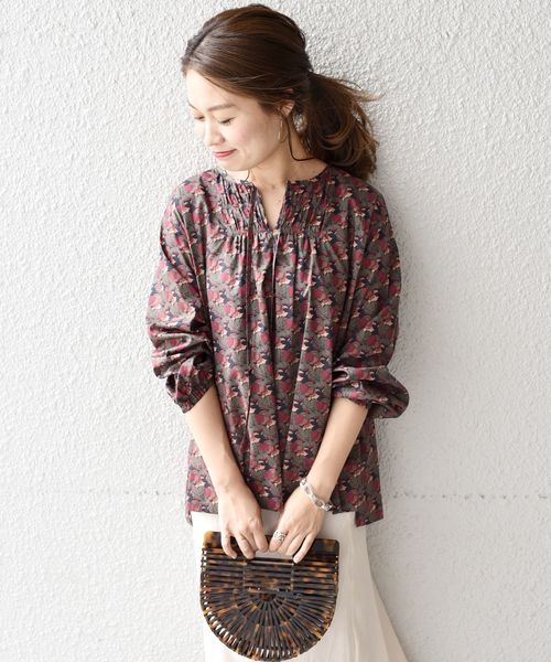 liflattie ships（リフラティ シップス）の「liflattie ships:リバティシャーリングスモック（シャツ/ブラウス・レディース・ブラック/ピンク/オリーブ・SMALL/MEDIUM）」の17枚目の写真