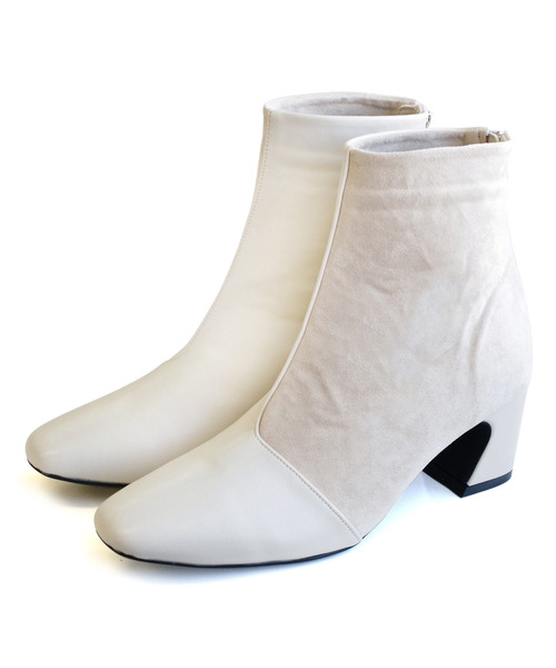 AmiAmi（アミアミ）の「スクエアトゥ異素材切り替えショートブーツ（ブーツ・レディース・ブラック/ダークブラウン/ベージュ/アイボリー・LL/S/M/L）」の6枚目の写真