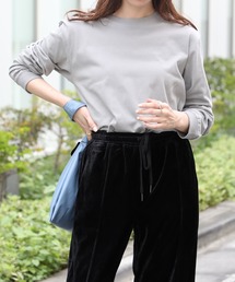 United Athle（ユナイテッドアスレ）の「累計販売2万枚突破！【United Athle】premium cotton rib long sleeve t-shirt /  プレミアム コットン リブロングスリーブTシャツ ベーシック ロンT / 菅田将暉・山下智久・目黒蓮・川口春奈・新木優子・指原莉乃・田中みな実・JENNIE・Travis Scottなどのスタイルを参考にした着こなしに 5011（Tシャツ/カットソー）」