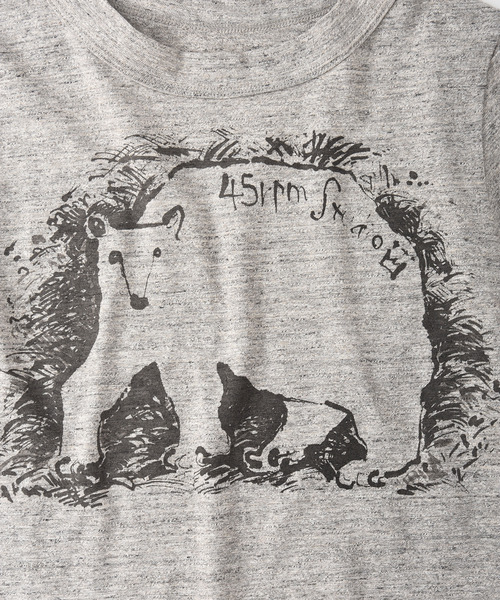 45R 山ものがたりのプリントTシャツ 45R（フォーティファイブアール）の「山ものがたりのプリントT