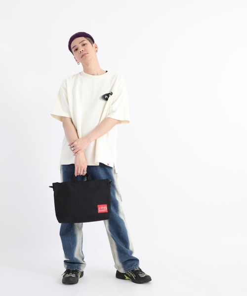 Manhattan Portage(マンハッタンポーテージ)の「Helmsley Bag(ショルダーバッグ・メンズ・ブラック・SMALL)」の20枚目の写真