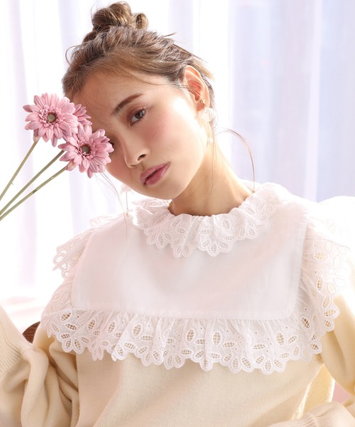 【美品✨】ルネ　トップス　ニット　フリル　パール　2021年　34 2025SS✨ルネ リブニットカーディガン パールボタン フリル襟 34