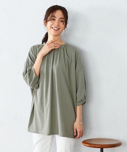 COMME CA ISM(コムサイズム)の「ボリュームスリーブ チュニックカットソー(Tシャツ/カットソー・レディース・ベージュ/ダークブラウン/カーキ/ライラック・MEDIUM/LARGE)」の7枚目の写真