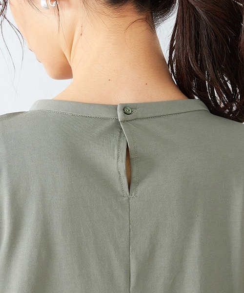 COMME CA ISM(コムサイズム)の「ボリュームスリーブ チュニックカットソー(Tシャツ/カットソー・レディース・ベージュ/ダークブラウン/カーキ/ライラック・MEDIUM/LARGE)」の11枚目の写真