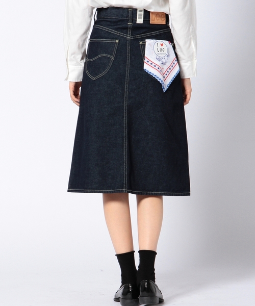 Another Edition（アナザーエディション）の「Leeスリムタイトスカート/ Lee SLIM TIGHT SK（デニムスカート・レディース・ネイビー・SMALL/X-SMALL）」の2枚目の写真