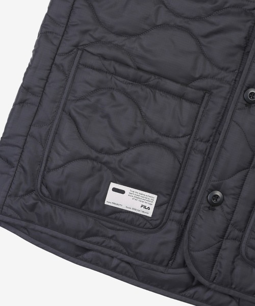 B'2nd（ビーセカンド）の「FILA×PROJECT 7 (フィラ×プロジェクト 7) BTS着用 バックロゴキルティングジャケット（ブルゾン・メンズ・ブラック・MEDIUM/LARGE）」の12枚目の写真