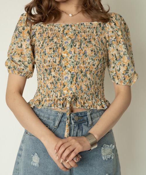 yuue' ( wear )(ユーイ)の「シャーリング総柄パフスリーブトップス(Tシャツ/カットソー・レディース・パープル/イエロー・FREE)」の1枚目の写真