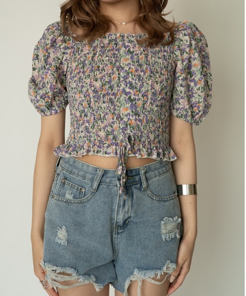 yuue' ( wear )(ユーイ)の「シャーリング総柄パフスリーブトップス(Tシャツ/カットソー・レディース・パープル/イエロー・FREE)」の3枚目の写真