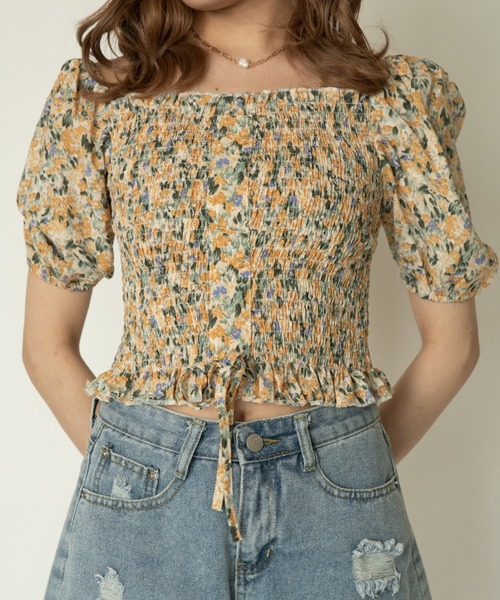 yuue' ( wear )(ユーイ)の「シャーリング総柄パフスリーブトップス(Tシャツ/カットソー・レディース・パープル/イエロー・FREE)」の8枚目の写真