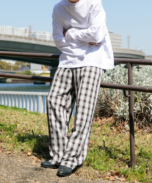 Adoon plain(アドーンプレーン)の「【Adoon plain】センタープレスチェックパンツ(その他パンツ・メンズ・ブラック/グリーン/ホワイト系その他・SMALL/MEDIUM/LARGE)」の15枚目の写真