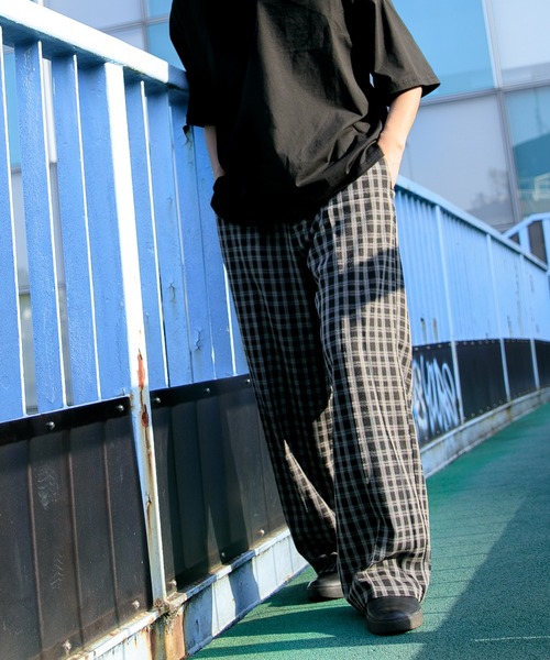 Adoon plain(アドーンプレーン)の「【Adoon plain】センタープレスチェックパンツ(その他パンツ・メンズ・ブラック/グリーン/ホワイト系その他・SMALL/MEDIUM/LARGE)」の7枚目の写真