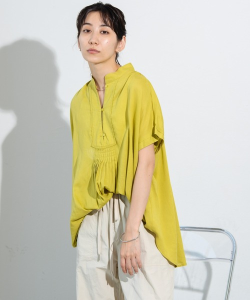 Auntie Rosa Holiday(アンティローザホリデー)の「リネンピンタックフレンチスリーブブラウス(シャツ/ブラウス・レディース・ブラック/オフホワイト/ブルー/イエロー/オレンジ/グリーン・FREE)」の5枚目の写真