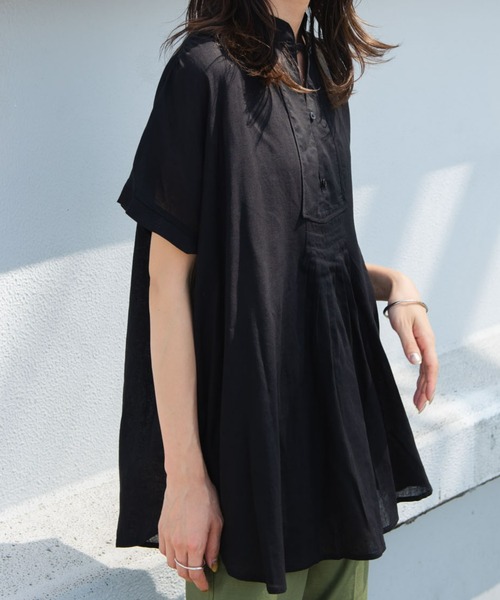 Auntie Rosa Holiday(アンティローザホリデー)の「リネンピンタックフレンチスリーブブラウス(シャツ/ブラウス・レディース・ブラック/オフホワイト/ブルー/イエロー/オレンジ/グリーン・FREE)」の3枚目の写真