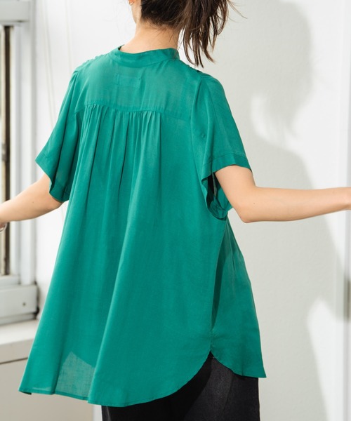 Auntie Rosa Holiday(アンティローザホリデー)の「リネンピンタックフレンチスリーブブラウス(シャツ/ブラウス・レディース・ブラック/オフホワイト/ブルー/イエロー/オレンジ/グリーン・FREE)」の7枚目の写真