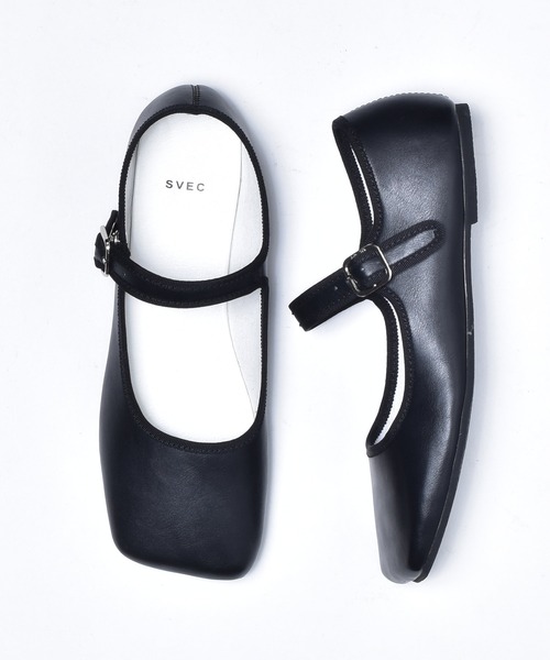 SVEC（シュベック）の「ワイド スクエアトゥ カンフーシューズ /（バレエシューズ・レディース・ホワイト/ブラック/モカ/ブラック系その他・38/39/35/36/37）」の2枚目の写真
