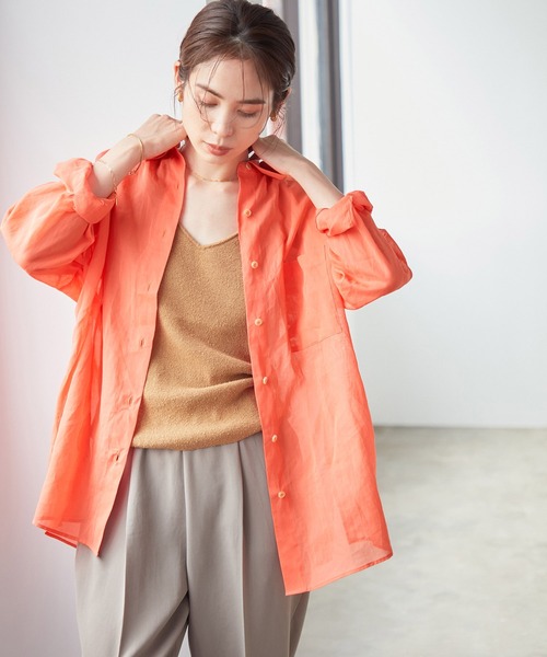 ROPE'（ロペ）の「【洗える】コットンオーガンジーBIGシャツ（シャツ/ブラウス・レディース・ダークブラウン/オフホワイト/オレンジ・38）」の6枚目の写真