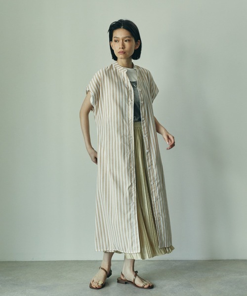 ECRIRE（エクリール）の「ストライプシャツワンピース（シャツワンピース・レディース・ブラック/ベージュ/ブルー・フリー）」の8枚目の写真