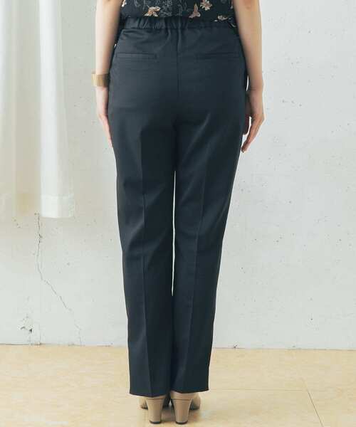 URBAN RESEARCH ROSSO WOMEN(アーバンリサーチ ロッソ)の「サイドジップスリットパンツ(その他パンツ・レディース・ブラック/モカ・38/36)」の19枚目の写真