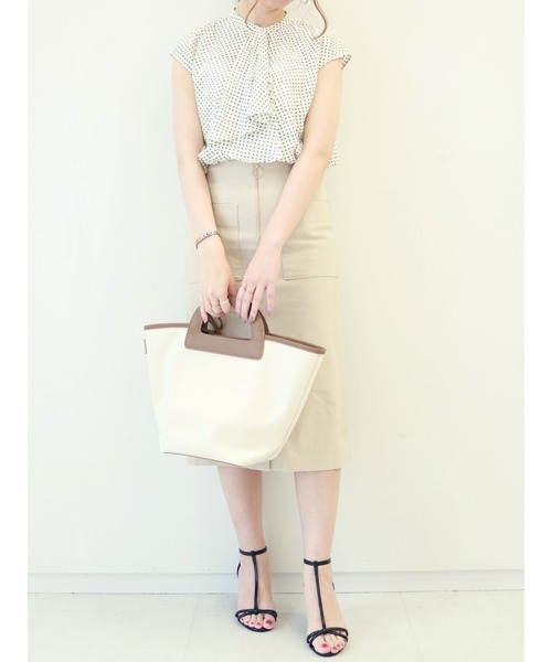 Te chichi（テチチ）の「ランダム幾何柄ボウタイブラウス（シャツ/ブラウス・レディース・オフホワイト/ネイビー・ﾌﾘ-）」の18枚目の写真