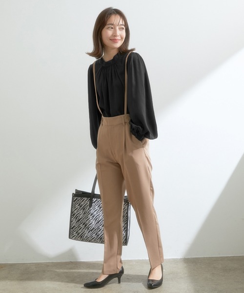 VIS（ビス）の「【前後2WAY】サテンとろみギャザーブラウス（シャツ/ブラウス・レディース・ブラック/ベージュ/オフホワイト/パープル系その他・FREE）」の5枚目の写真