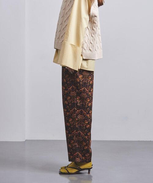 UNITED ARROWS（ユナイテッドアローズ）の「＜UNITED ARROWS＞フラワープリント イージーパンツ G（その他パンツ・レディース・ブラック/ネイビー・36/38）」の9枚目の写真