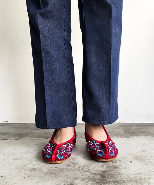 SPRUCE（スプルース）の「EM:刺繍 カンフーシューズ（バレエシューズ・レディース・ベージュ/グレー/レッド・39/38/36/37）」の17枚目の写真