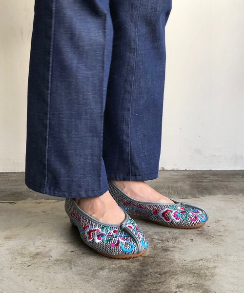 SPRUCE（スプルース）の「EM:刺繍 カンフーシューズ（バレエシューズ・レディース・ベージュ/グレー/レッド・39/38/36/37）」の8枚目の写真